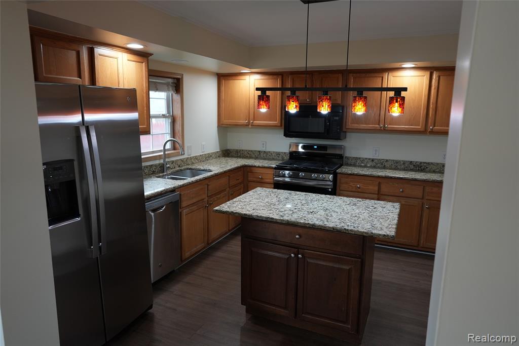 2018 John R Road Property Photo 14