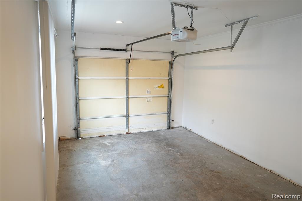 2018 John R Road Property Photo 20