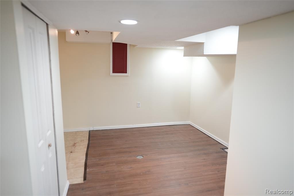 2018 John R Road Property Photo 24