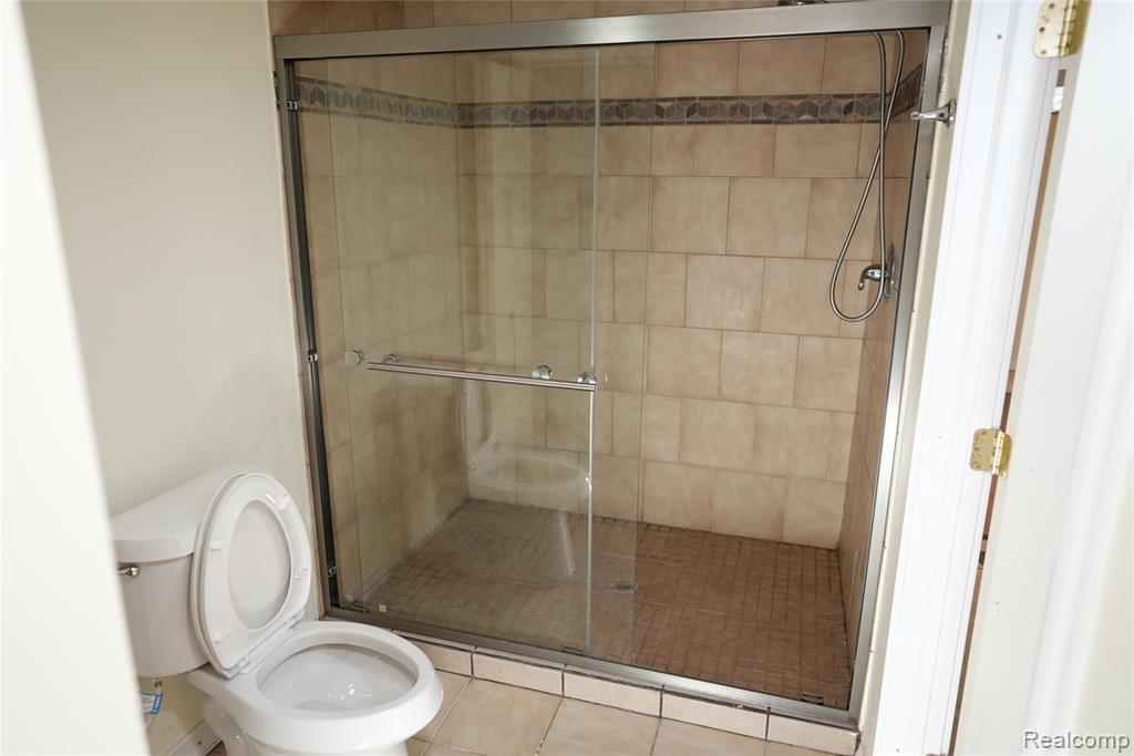 2018 John R Road Property Photo 26