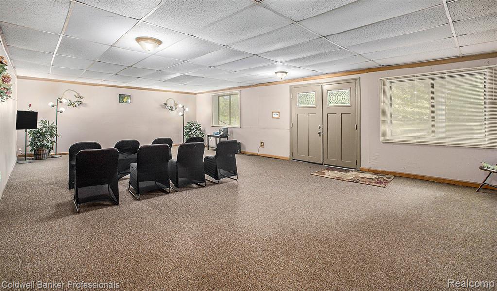 48300 Willow Road Property Photo 3