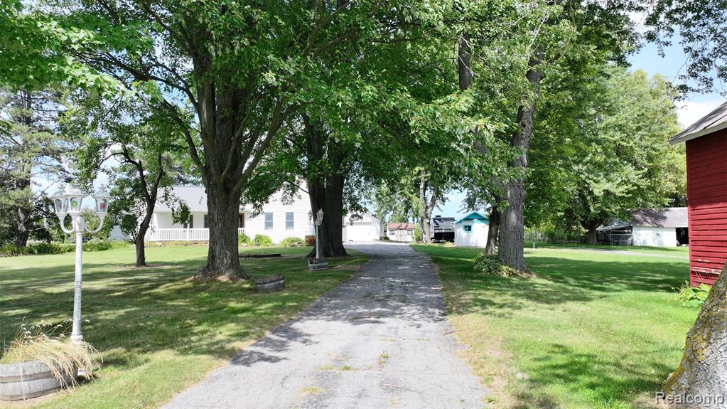 12930 Wilkinson Road Property Photo 6