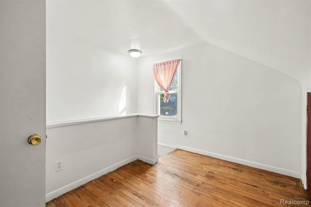 3145 S Liddesdale Street Property Photo 18