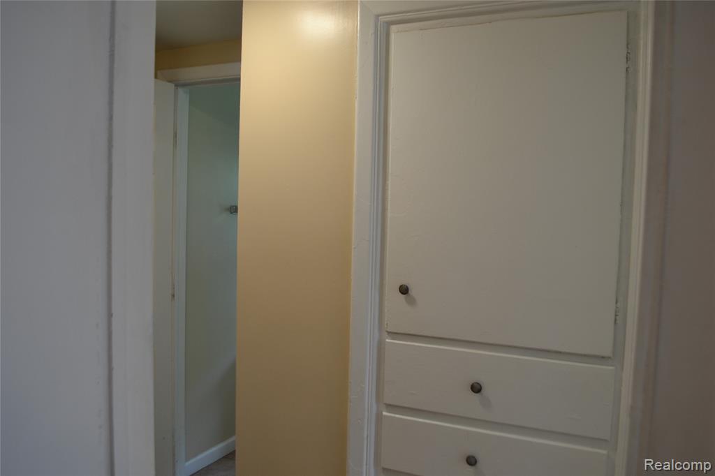 4265 Van Slyke Road Property Photo 19