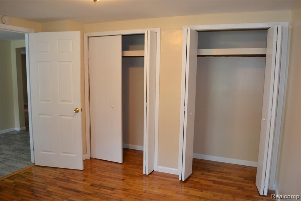 4265 Van Slyke Road Property Photo 20