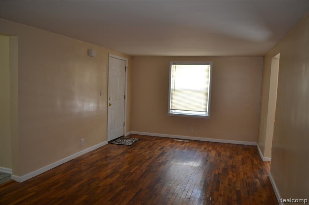 4265 Van Slyke Road Property Photo 33