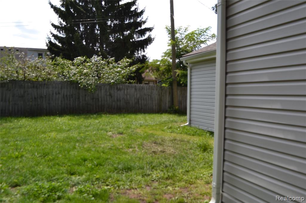 4265 Van Slyke Road Property Photo 37