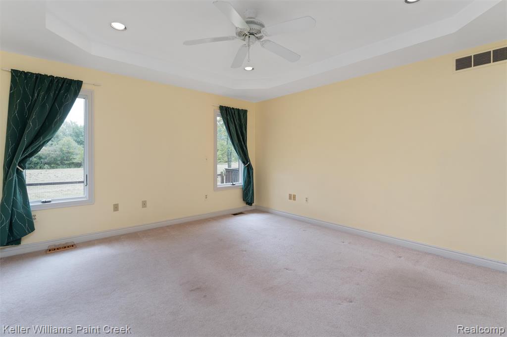 210 Mayfield Property Photo 24