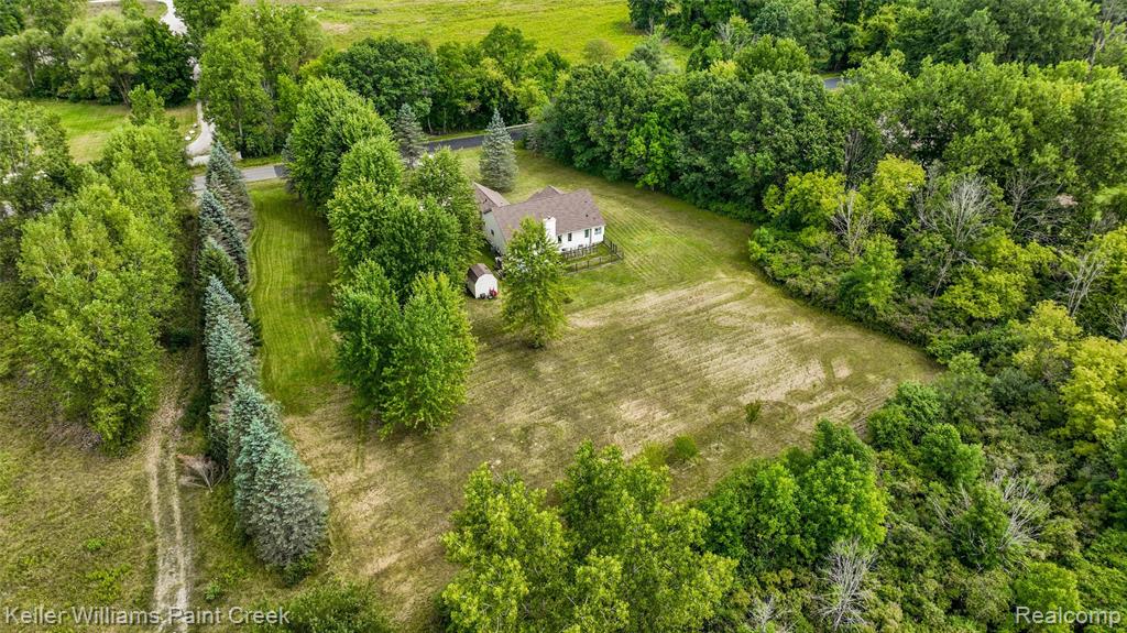 210 Mayfield Property Photo 48