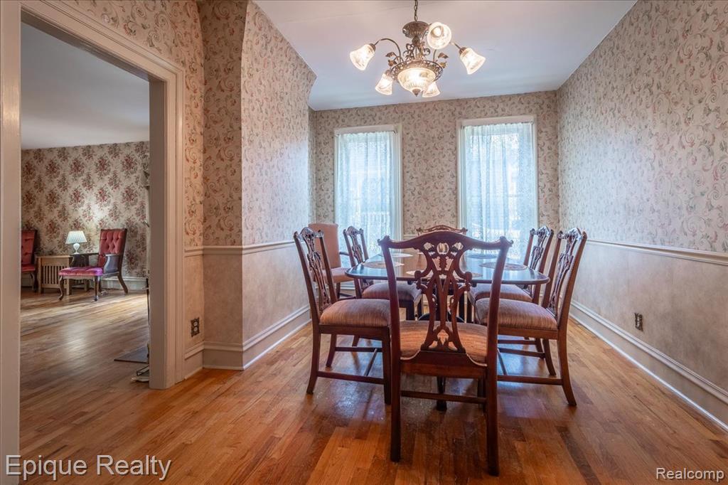 402 N Hickory Street Property Photo 14