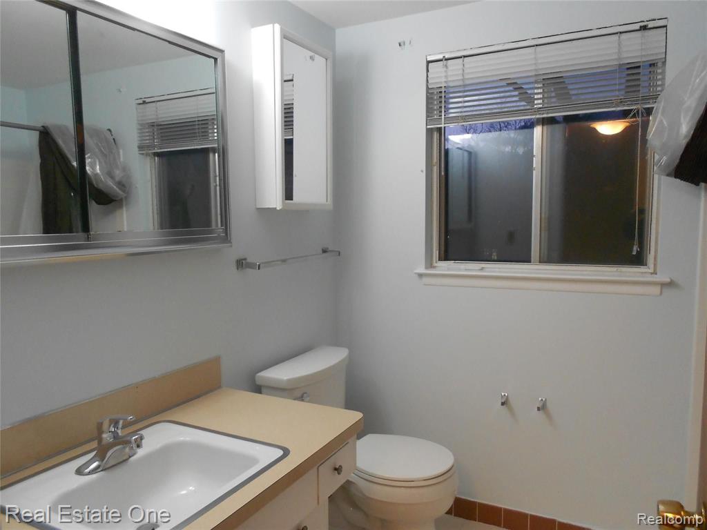 3541 Tothill Drive Property Photo 11