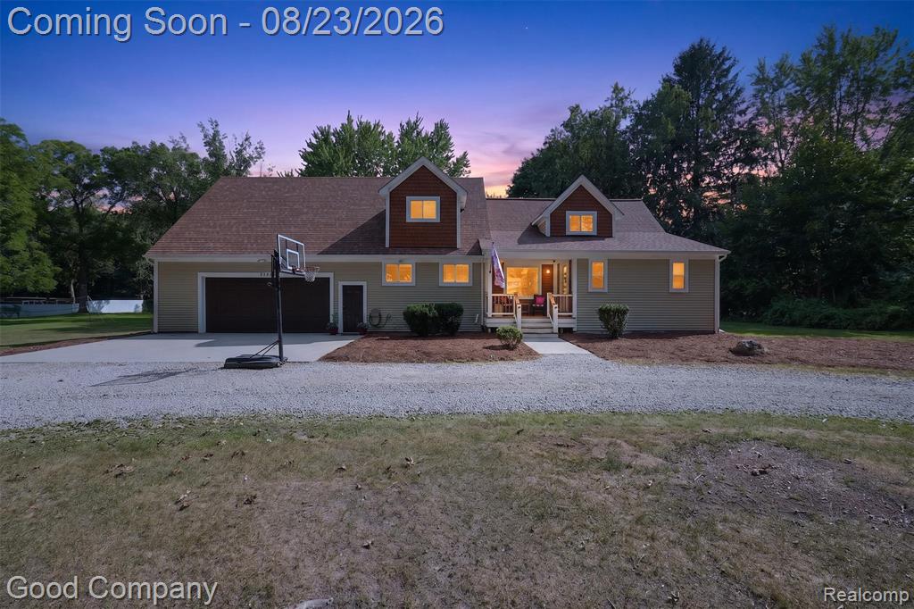 2145 Cole Road Property Photo 1