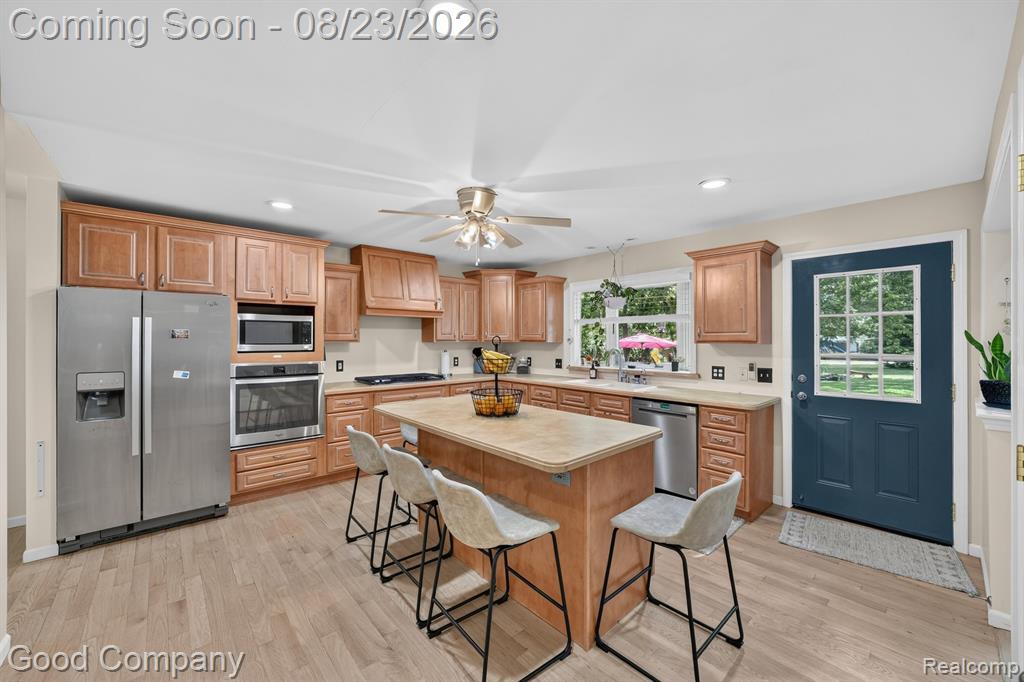 2145 Cole Road Property Photo 5