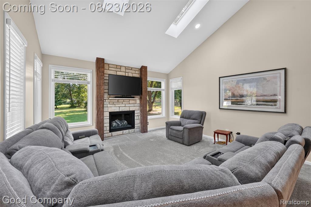 2145 Cole Road Property Photo 12
