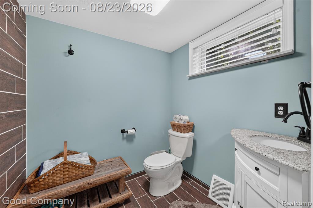 2145 Cole Road Property Photo 43
