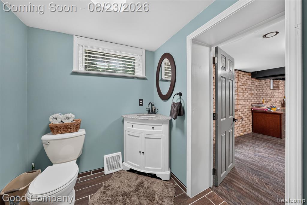 2145 Cole Road Property Photo 44
