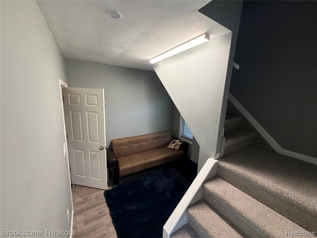 23151 Lawson Avenue Property Photo 13