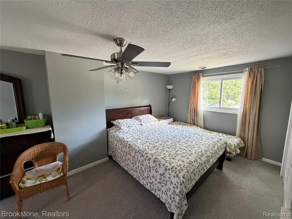 23151 Lawson Avenue Property Photo 19