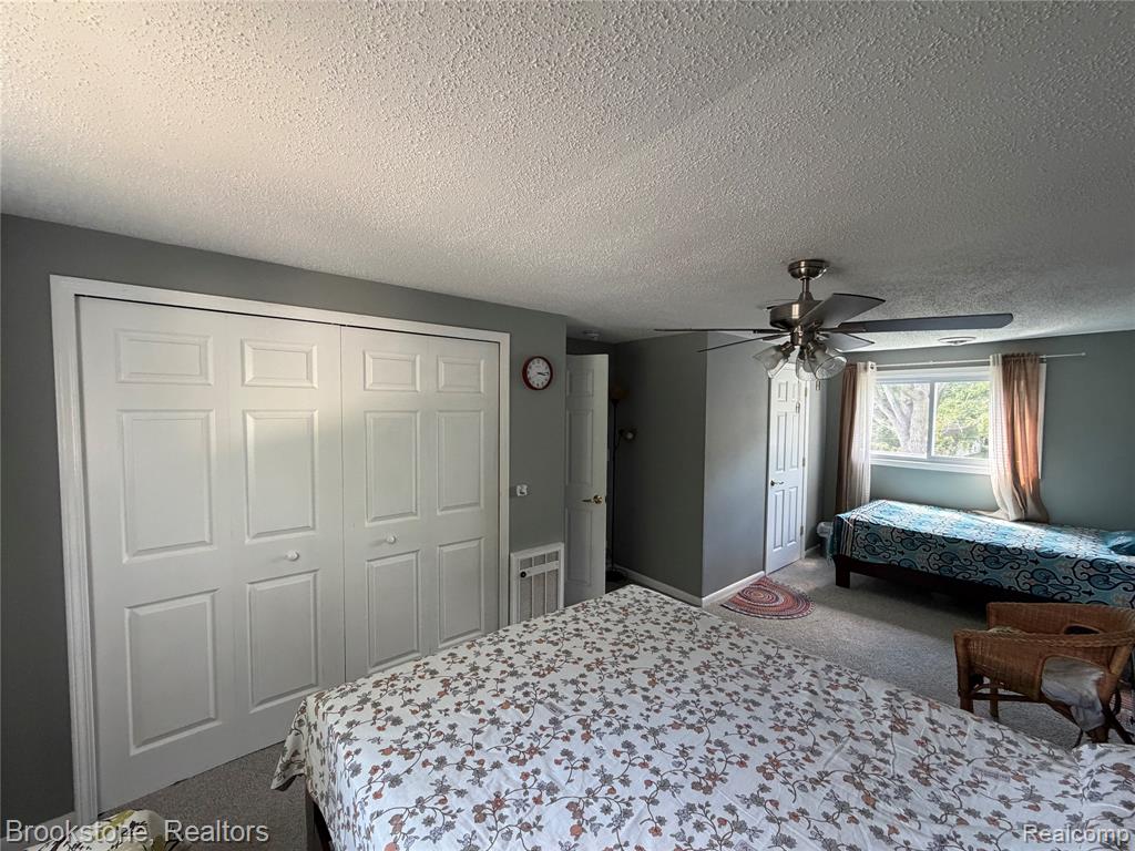 23151 Lawson Avenue Property Photo 21
