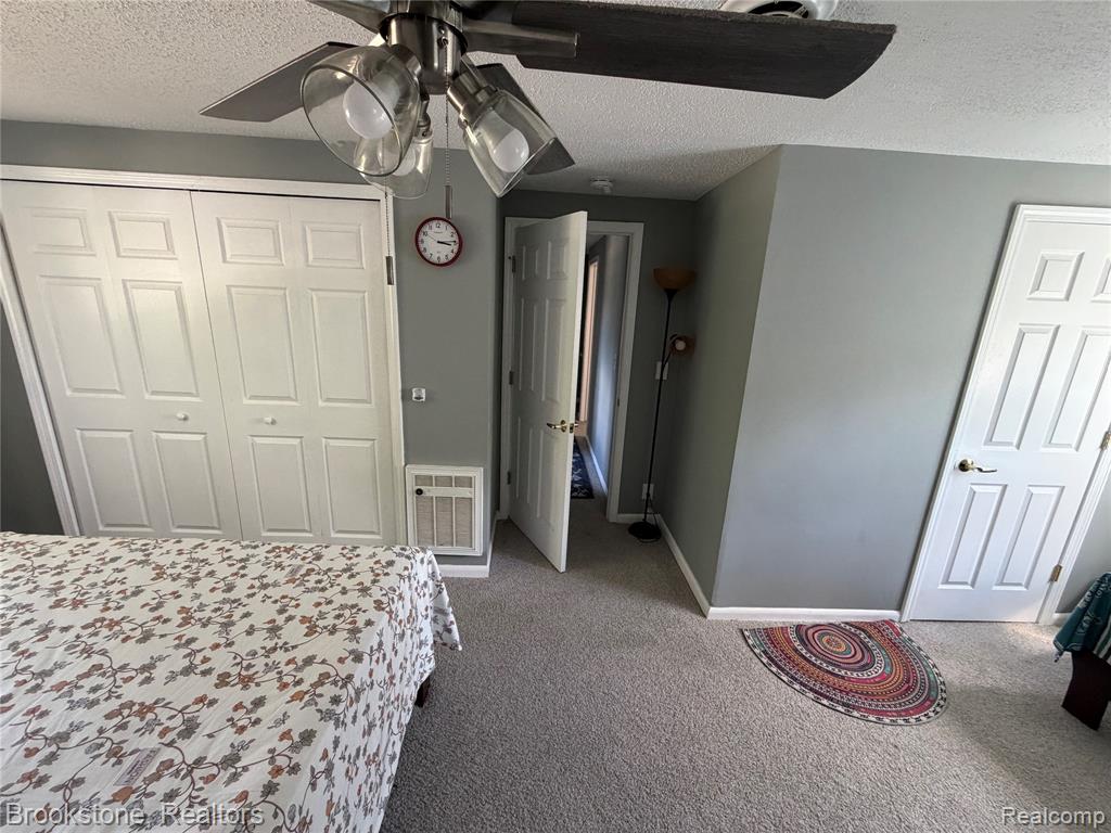 23151 Lawson Avenue Property Photo 22