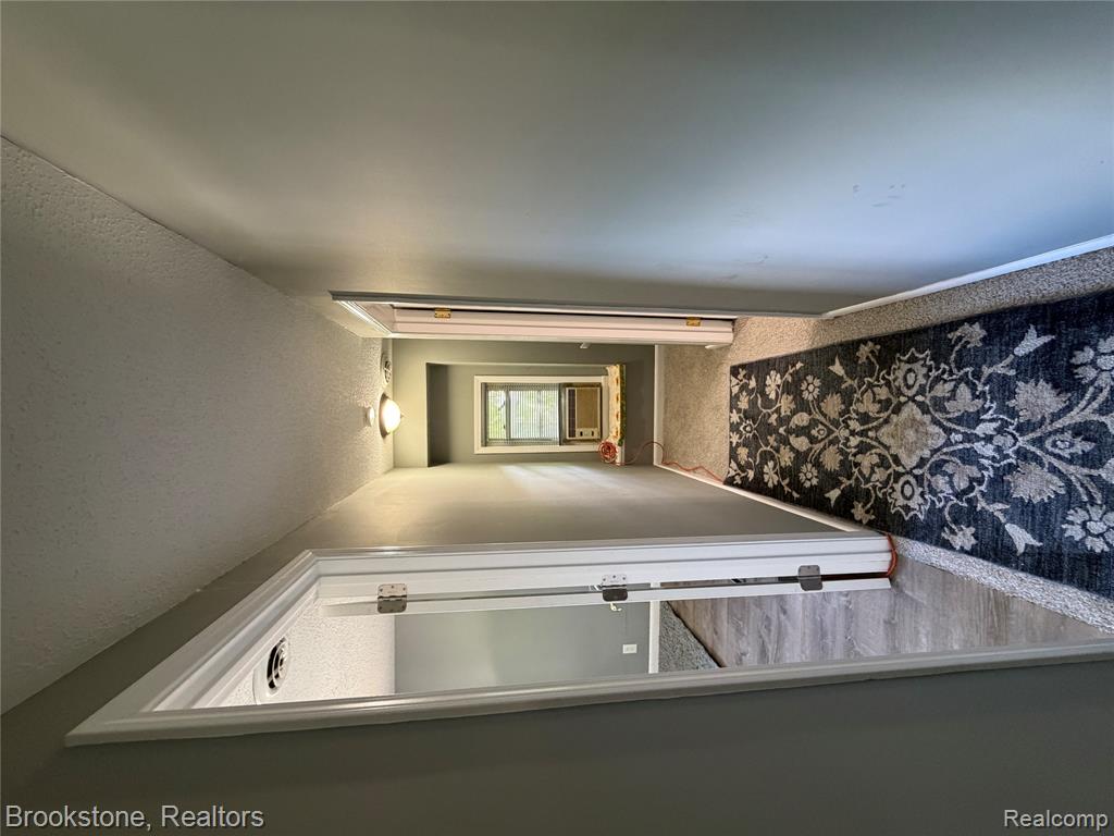 23151 Lawson Avenue Property Photo 29