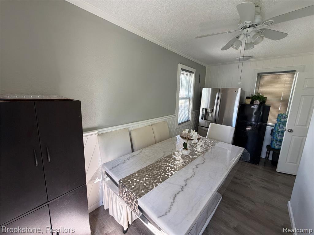 23151 Lawson Avenue Property Photo 50