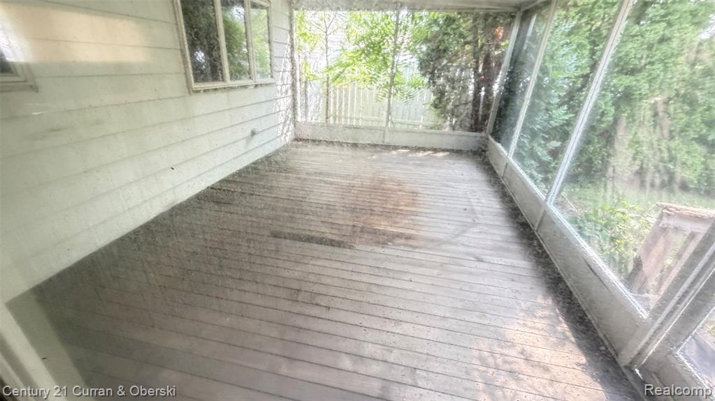 38609 Scott Drive Property Photo 9