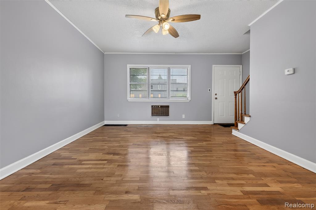 316 Sheffield Avenue Property Photo 10