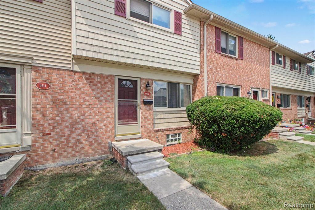 9612 Cornell Property Photo 2