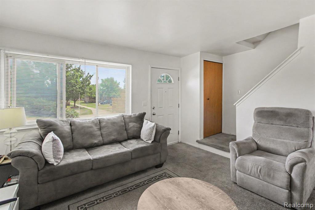9612 Cornell Property Photo 5