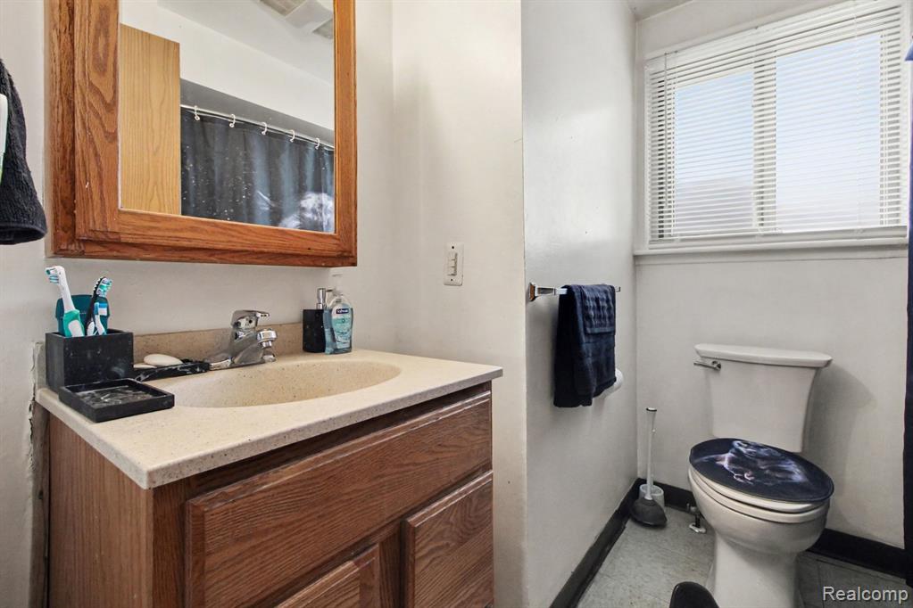9612 Cornell Property Photo 13