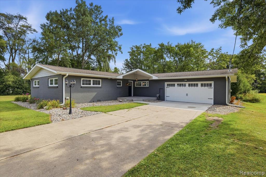 1360 Hemmeter Road