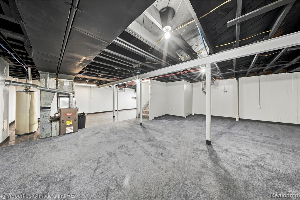 24242 Lexington Avenue Property Photo 14