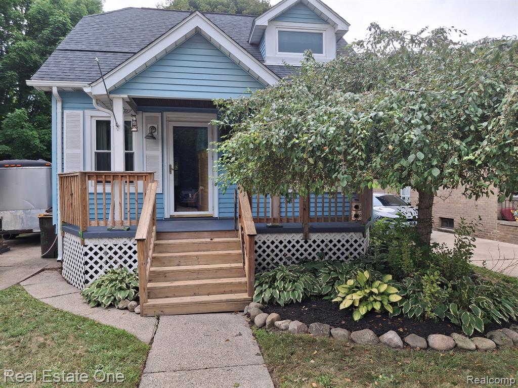 35331 Elm Street
