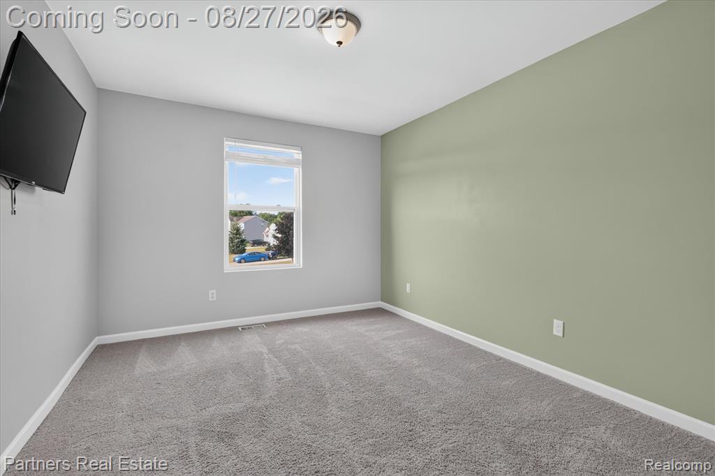 424 Saddlebrook Drive Property Photo 26