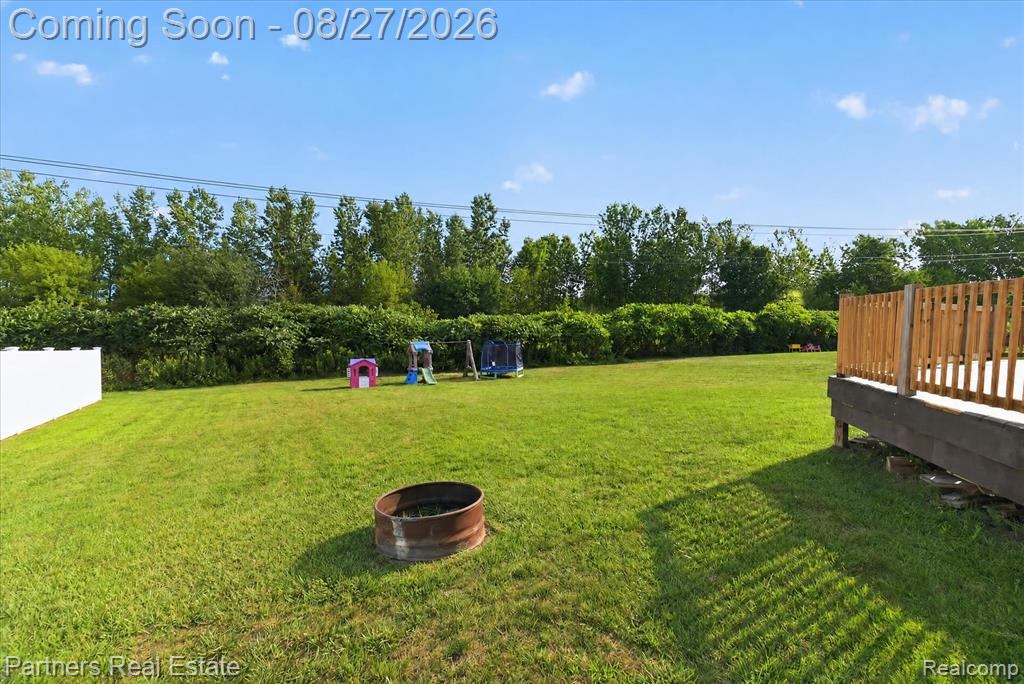 424 Saddlebrook Drive Property Photo 53