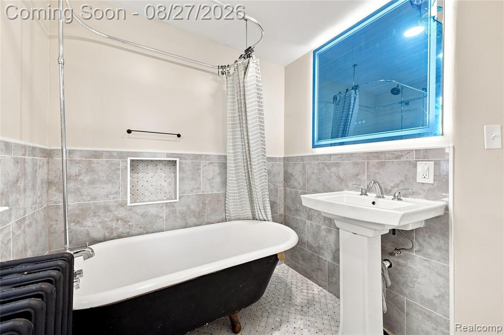 4697 Kingston Street Property Photo 16