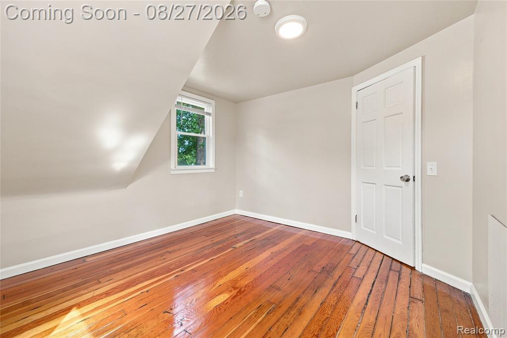 4697 Kingston Street Property Photo 18