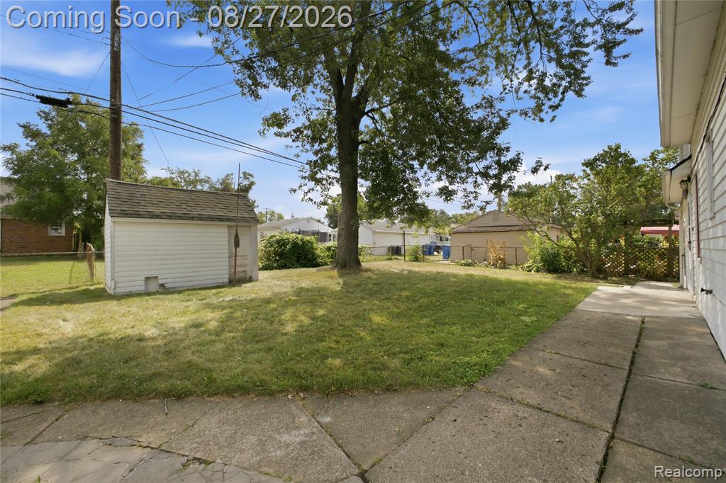 4697 Kingston Street Property Photo 24