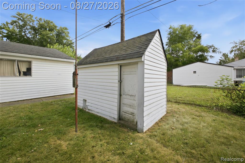 4697 Kingston Street Property Photo 27