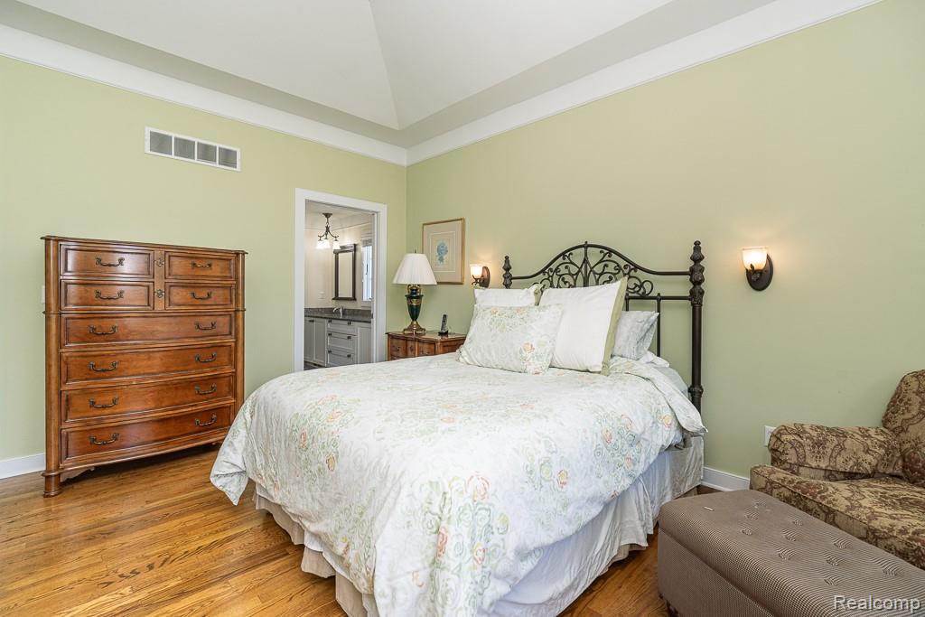 51770 North Avenue Property Photo 17