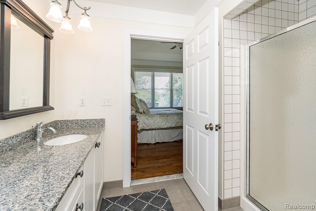 51770 North Avenue Property Photo 20