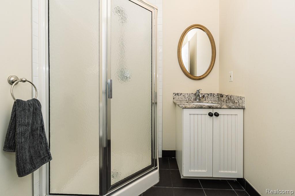 51770 North Avenue Property Photo 25