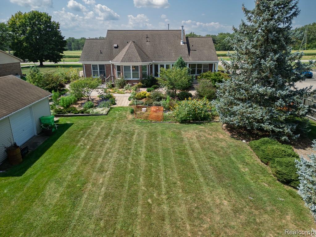 51770 North Avenue Property Photo 37