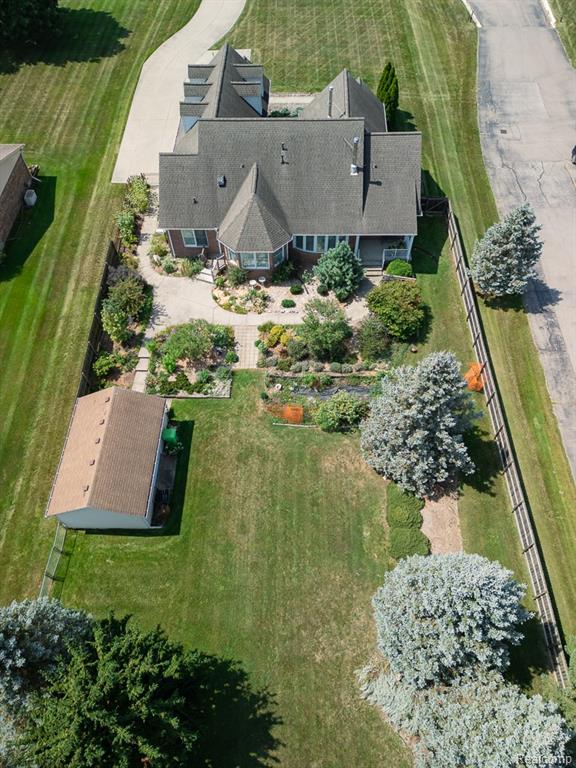 51770 North Avenue Property Photo 38