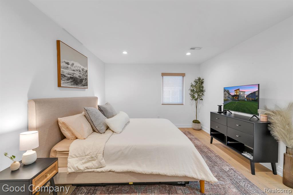 3813 Linwood Avenue Property Photo 18