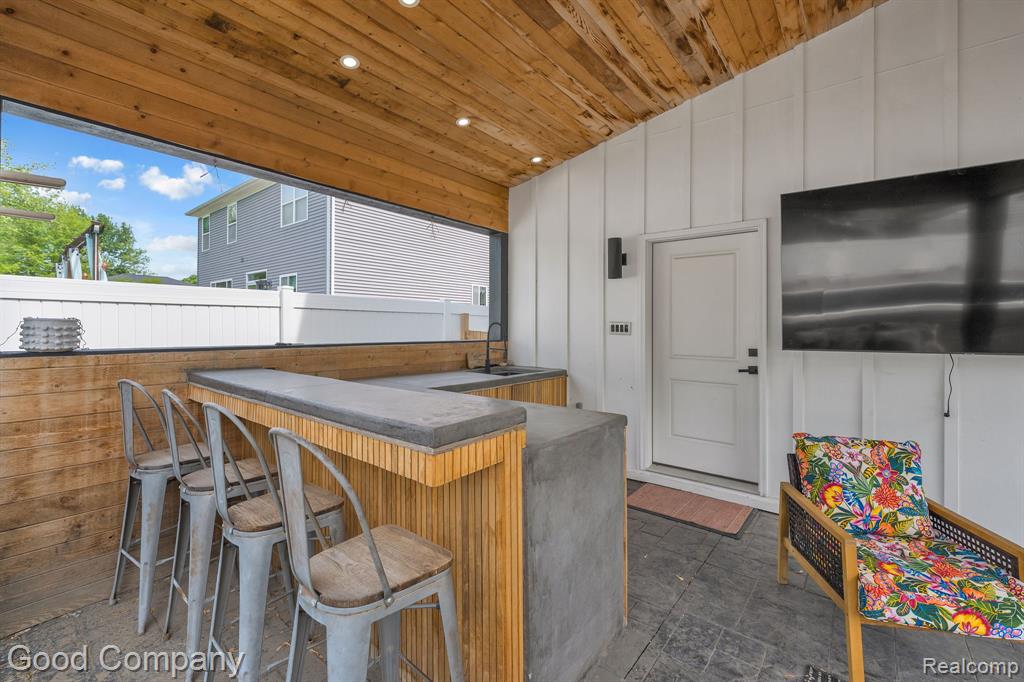 3813 Linwood Avenue Property Photo 47