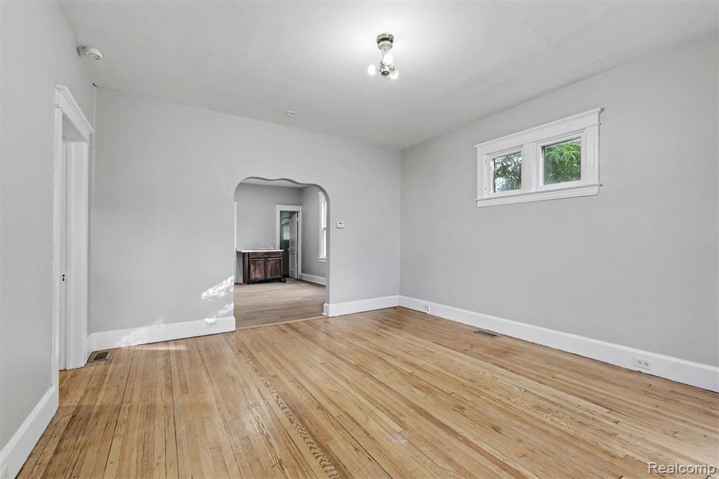 6850 Bulwer Street Property Photo 5