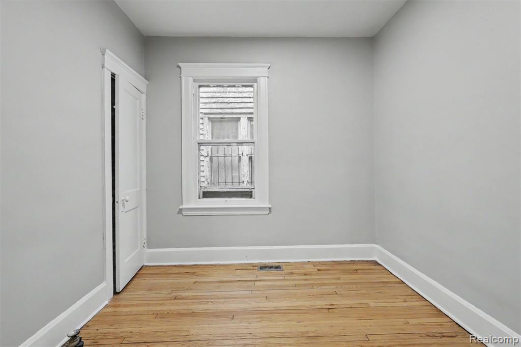 6850 Bulwer Street Property Photo 15
