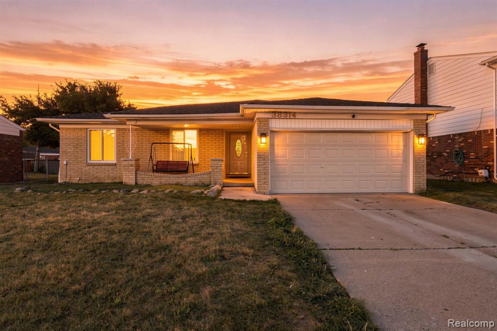 38314 Steede Drive
